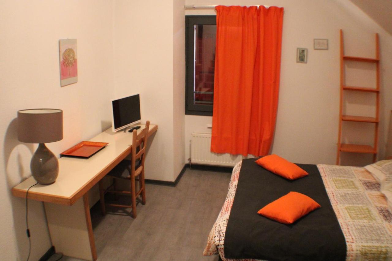 Hotel Les Vignes Rouges Ispagnac Exteriör bild